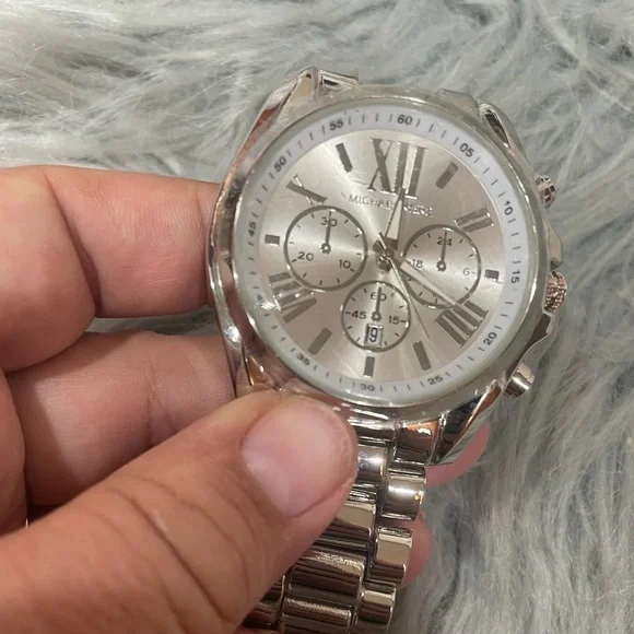 MICHAEL Michael Kors | Accessories | Nwot Michael Kors  display picture 1
